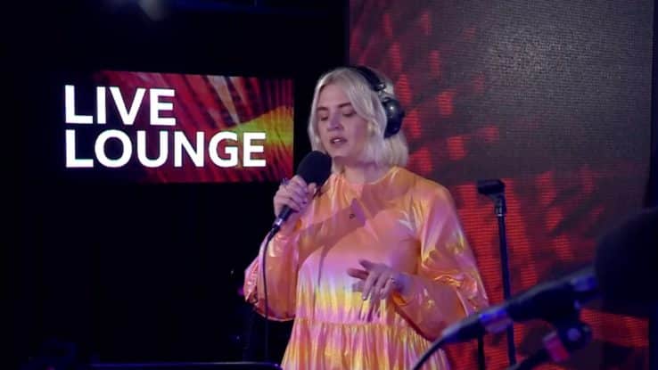 Self Esteem Live Lounge