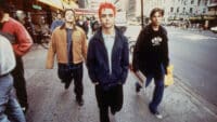 Green Day sauntering streets of NYC in 1994