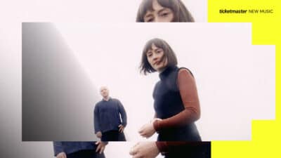 Guitar pop band Cloth.