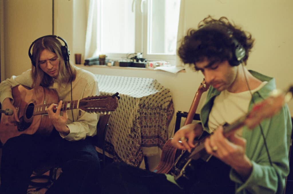 Alex Chumak and Sessa recording in São Paulo.