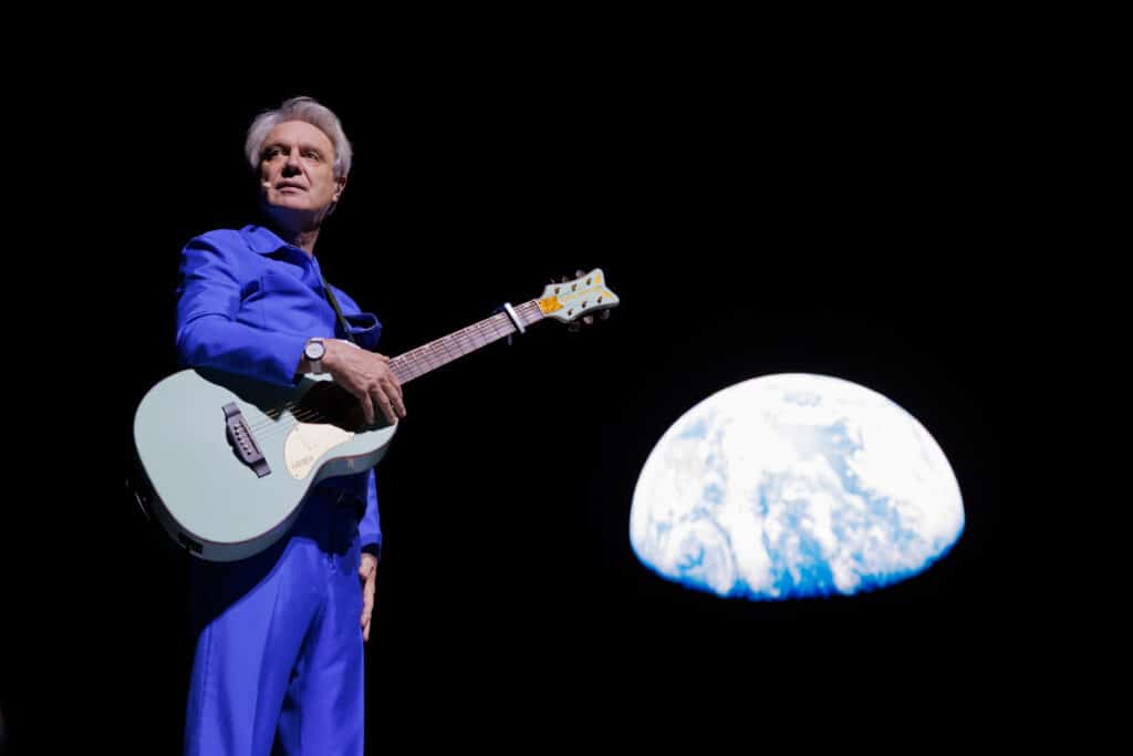  David Byrne performs at Spark Arena on January 14, 2026 in Auckland, New Zealand.