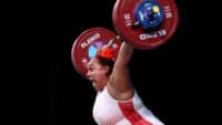 Emily Campbell of Team England performs a snatch during the Women's 87+kg Final on day six of the Birmingham 2022 Commonwealth Games at NEC Arena on August 03, 2022 in Birmingham, England