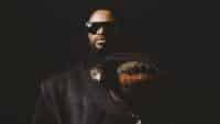 Fally Ipupa holding an eagle